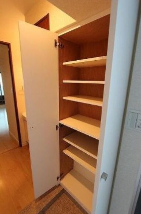 玄関収納も充実しています
