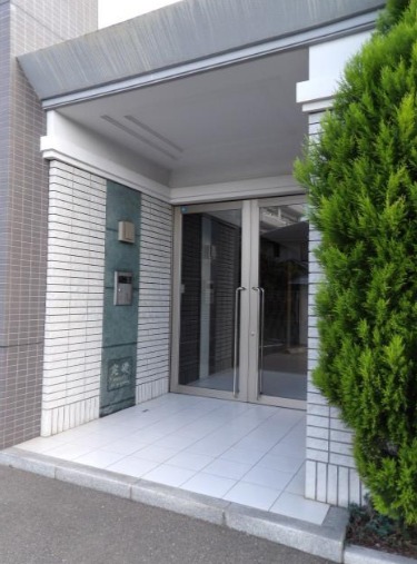 綺麗なエントランス