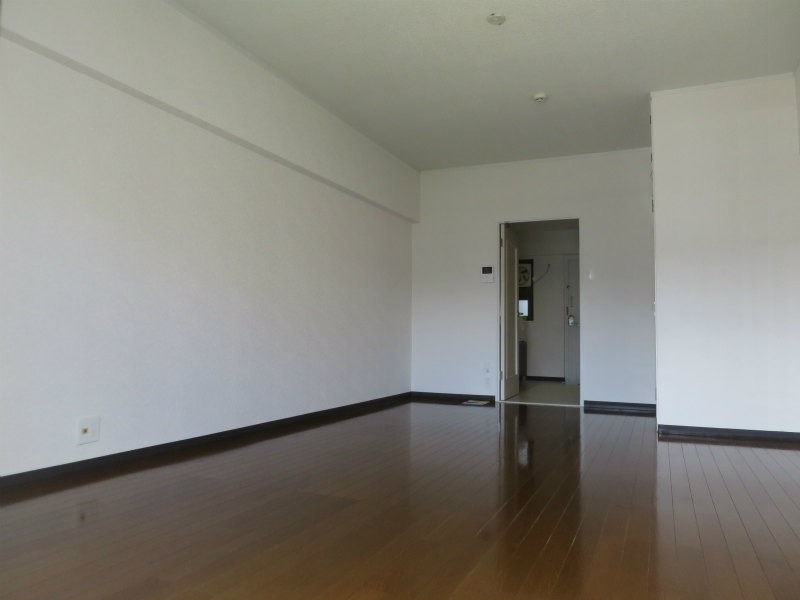 家具の配置がしやすいお部屋です。