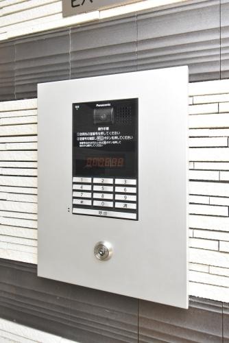 オートロック付きで安心です。