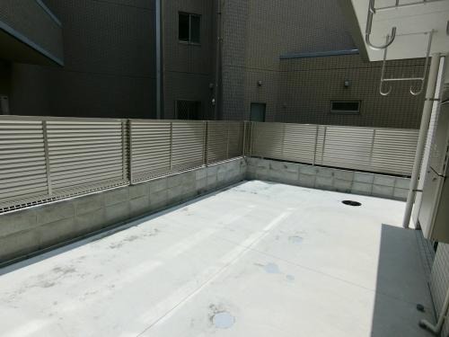 洗濯物はこちらへどうぞ。