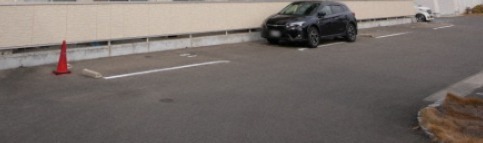 敷地内駐車場も完備です。