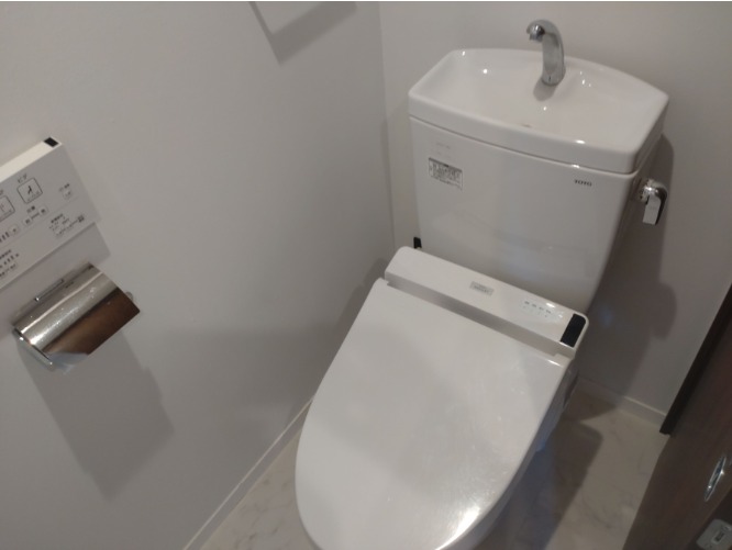 清潔感のあるトイレです