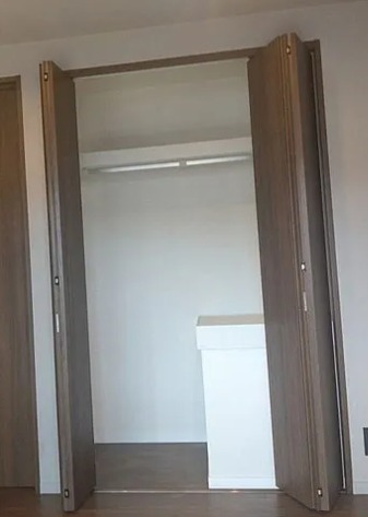 各部屋にクローゼットがあります