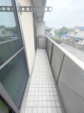 洗濯物はこちらへどうぞ。