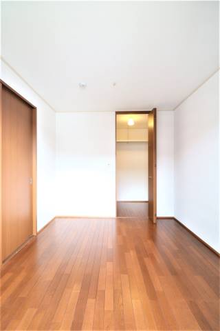 寝室にいかがですか