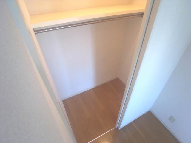 ウォークインクローゼット付きです