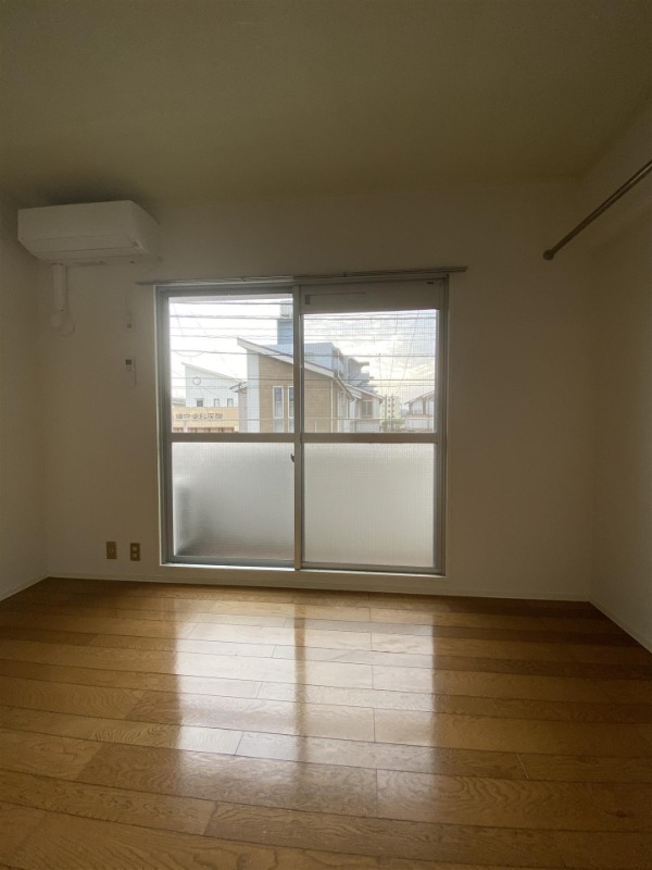 家具の配置がしやすいお部屋です。