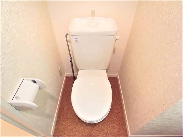 トイレ別。