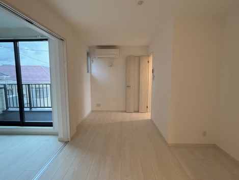 家具の配置がしやすいお部屋です