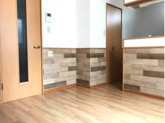 可愛らしい内装のお部屋です。