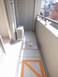 バルコニーは広く充実