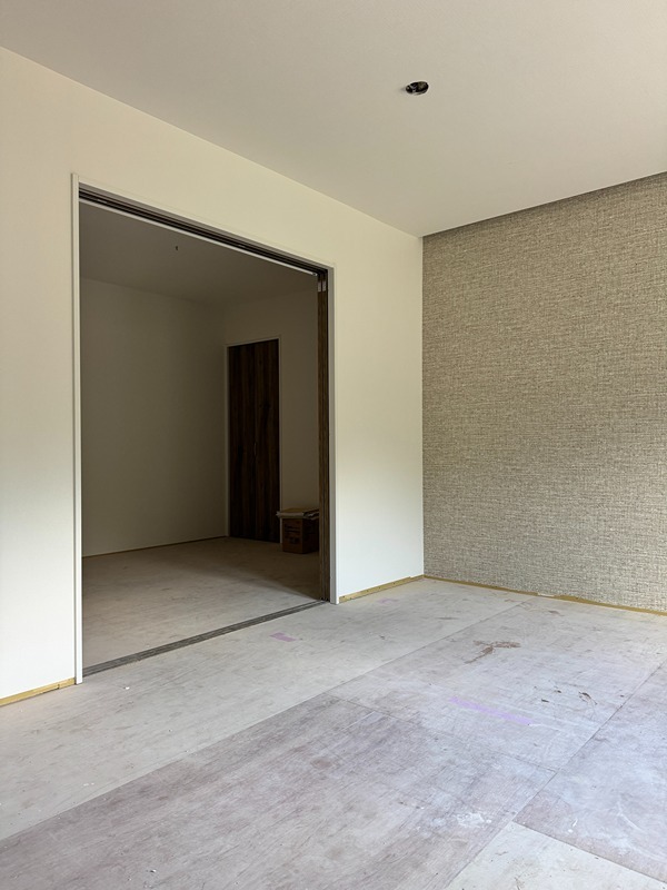 家具の配置がしやすいお部屋です