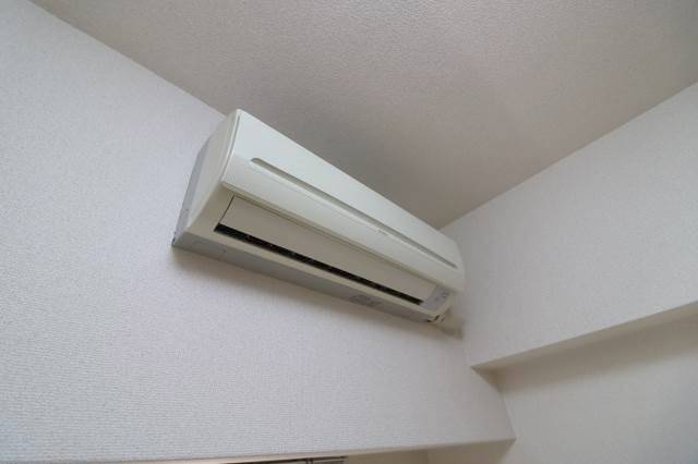 エアコン付きで1年中快適です