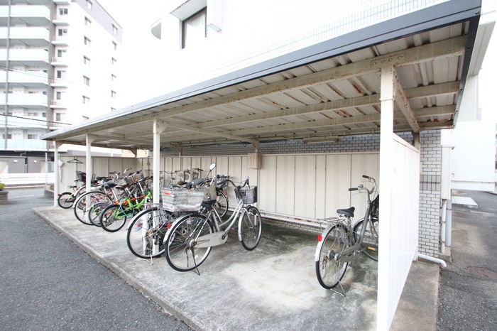 自転車はこちら。