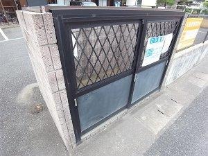 共用のごみ置き場です。
