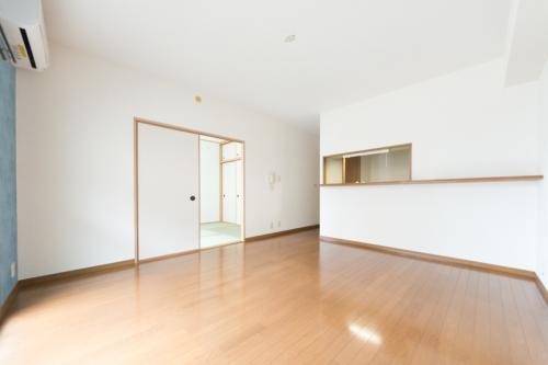 家具の配置にリビングですね