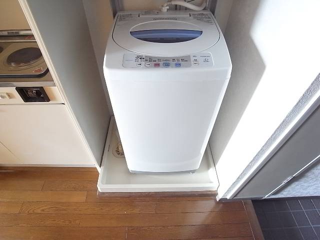 洗濯機はこちらへどうぞ。