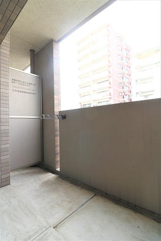 洗濯物はこちらへどうぞ。
