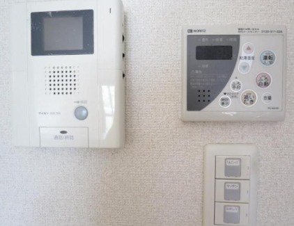モニタ付きで来客時も安心