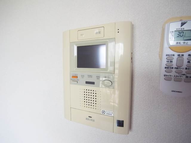 モニター付きで安心ですね。