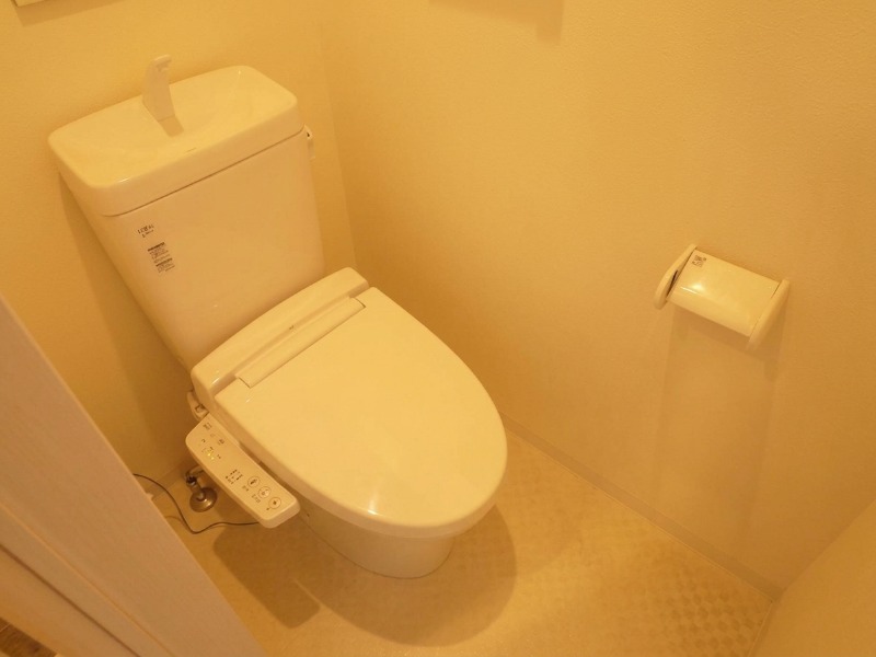 清潔感のあるトイレです