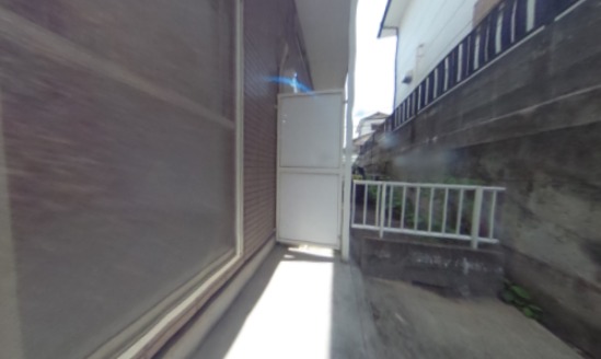 洗濯物はこちらに干せます
