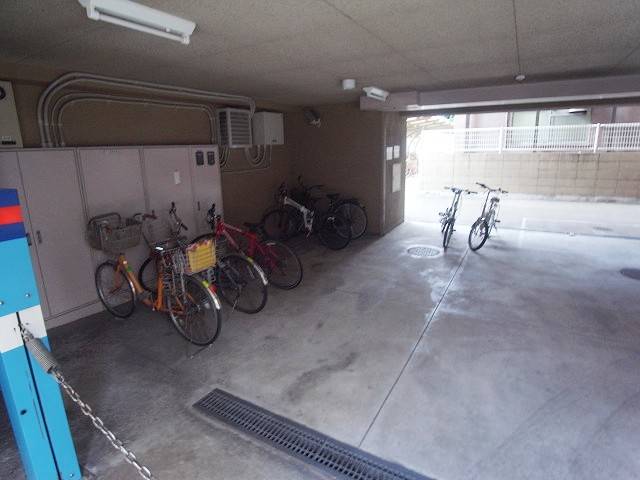 敷地内駐車場完備