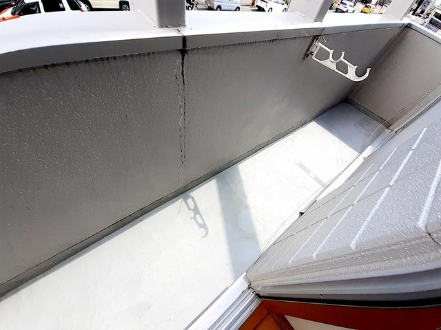 洗濯物はこちらへどうぞ。