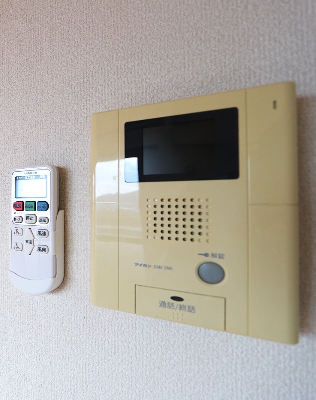 来訪者の顔も確認できます。