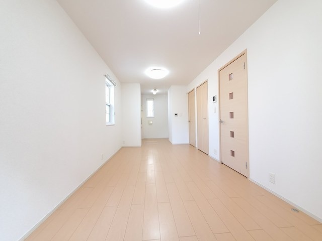 日当たり良好の洋室です