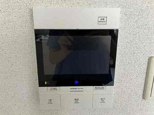 モニターフォンで安心です。
