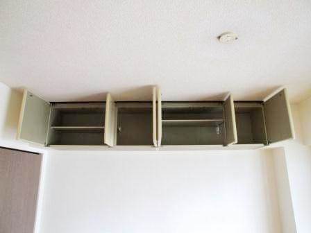 収納が上にもあります。