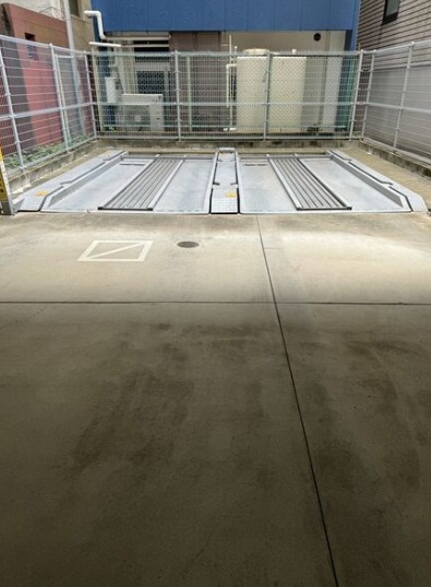 敷地内駐車場もございます。