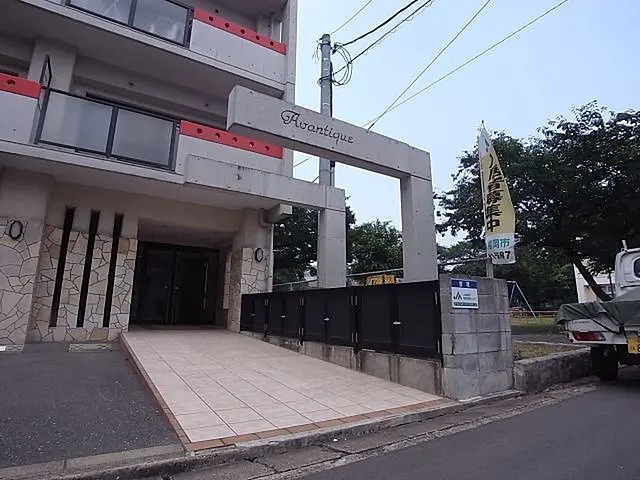 閑静な住宅街にあります