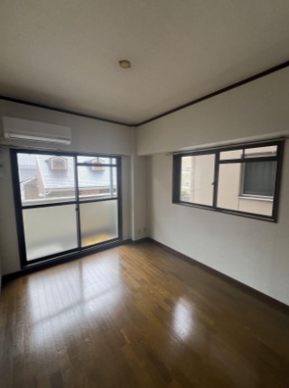 家具の配置がしやすいお部屋です