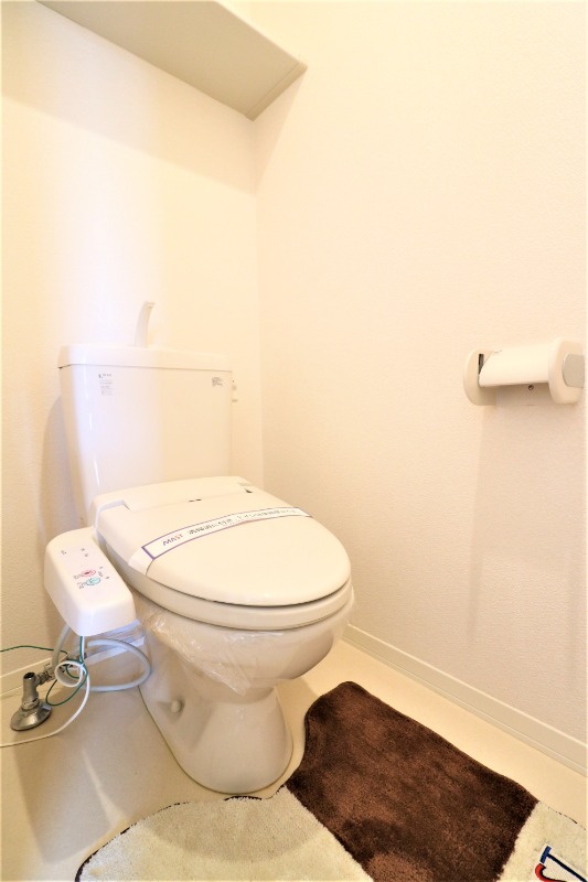 ウォシュレット付きで快適です