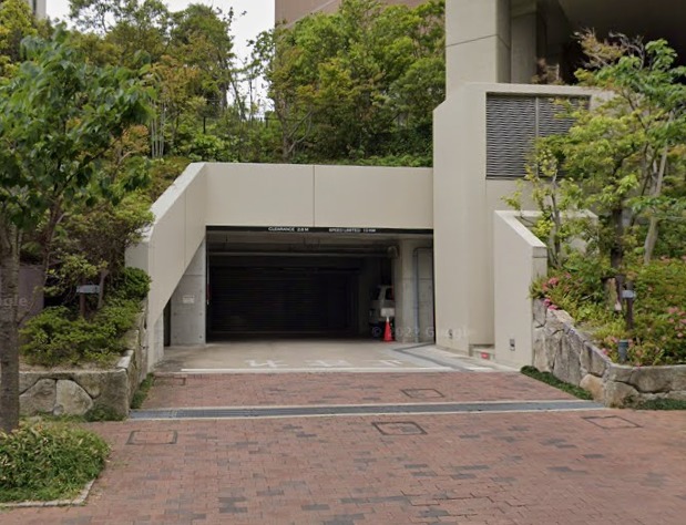 敷地内駐車場空きございます