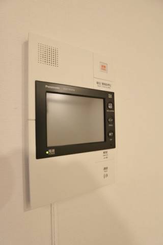 モニターで来客を確認できるので安心です