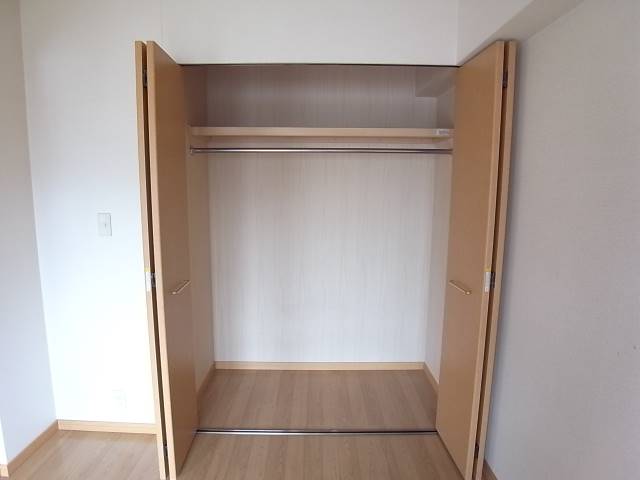 収納もたっぷりでいいですね。