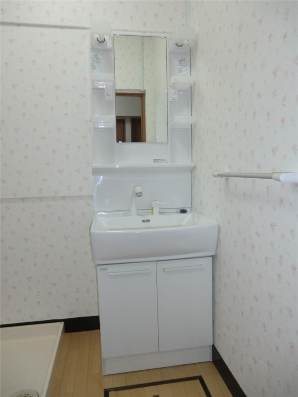 外出前の身だしなみチェックはこちらでどうぞ！