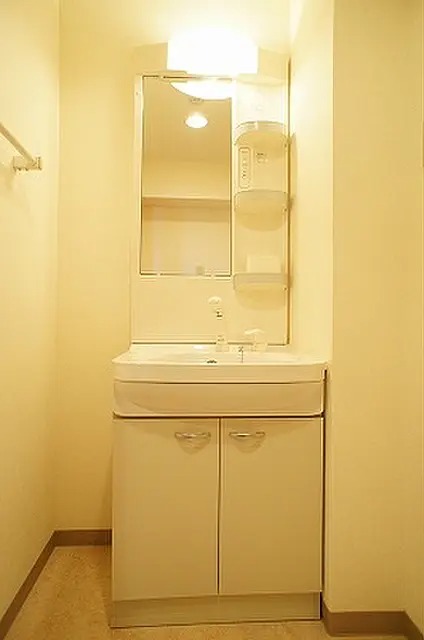 外出前の身だしなみチェックはこちらでどうぞ！