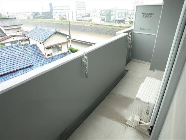 洗濯物はこちらへどうぞ！
