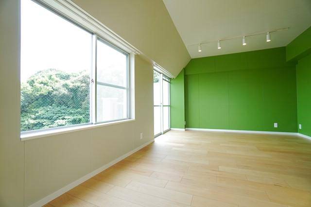 家具の配置がしやすいお部屋です