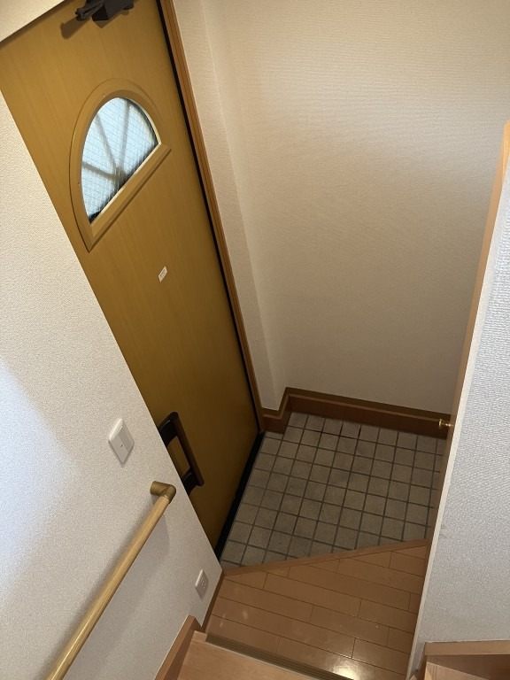 明るい玄関でお出迎え！