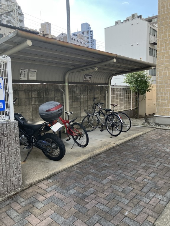 駐輪スペースございます