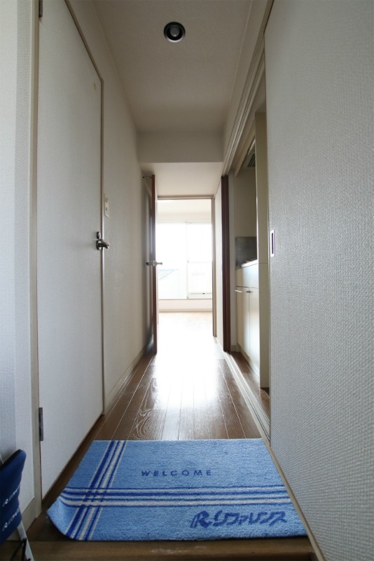 玄関からはこのようになっています