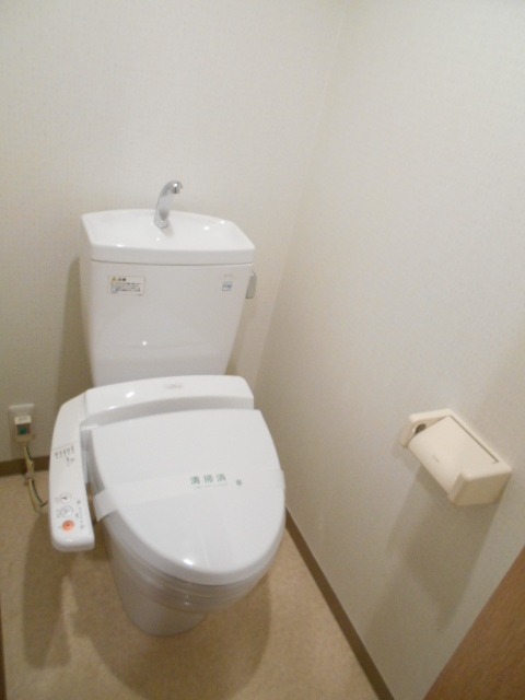 温水洗浄便座付き！