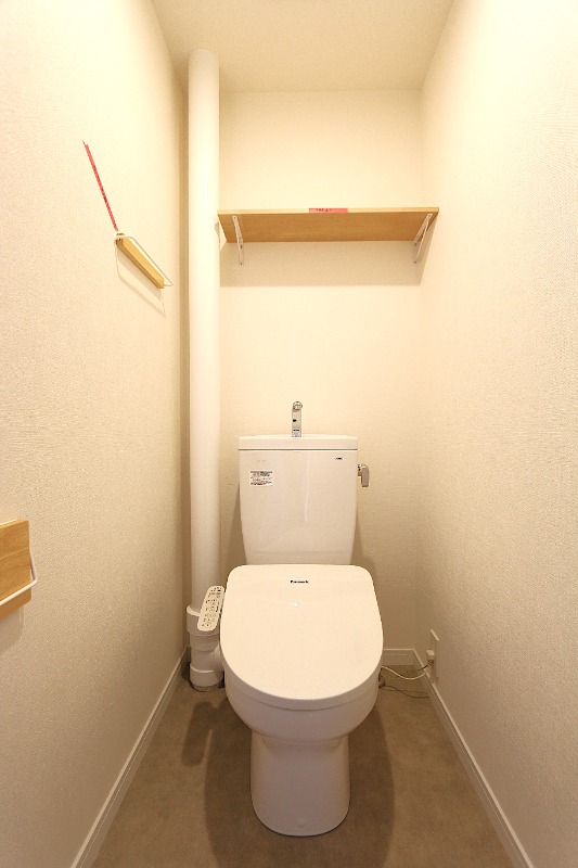 清潔感のあるトイレです