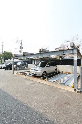 敷地内駐車場もあります